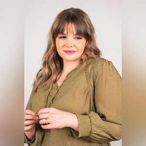 Perch by blu-pepper Green Mandarin Collar Tie Front Blouse